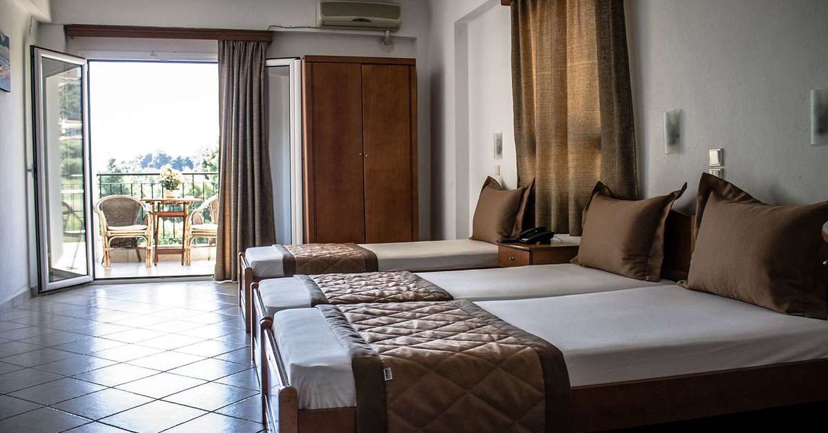 Hotelkamer in Ilios Hotel in Kriopigi, Griekenland foto 3