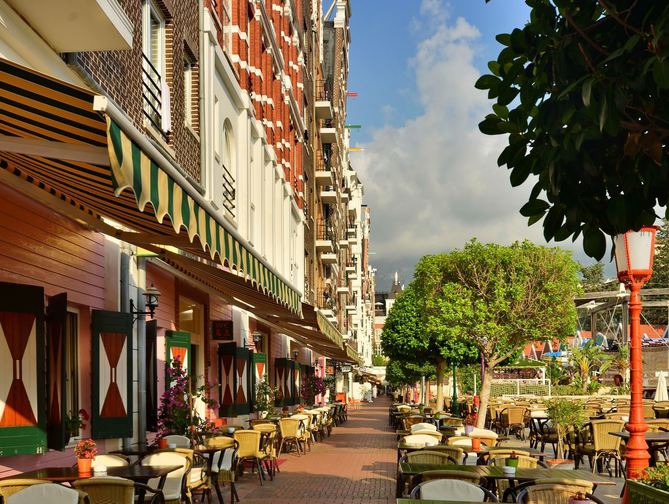 Restaurant in het Orange County Resort in Kemer, Turkije foto 3