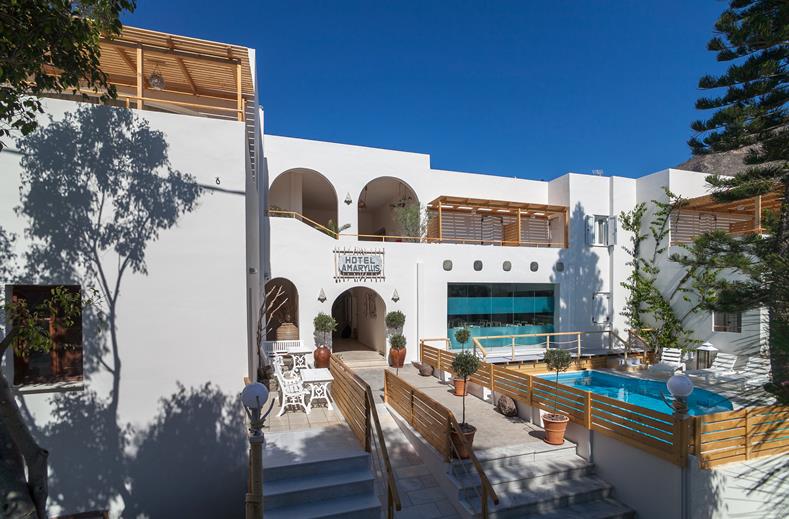Buitenkant van Amaryllis Hotel in Perissa, Griekenland foto 1