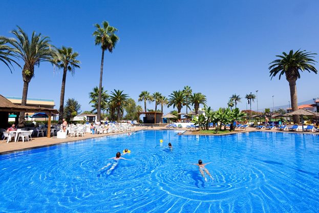 Zwembad van Interpalace by Blue Sea Hotel in Puerto de la Cruz, Spanje foto 2