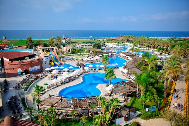 Zwembad van Club Calimera Serra Palace Hotel in Side, Turkije foto 1