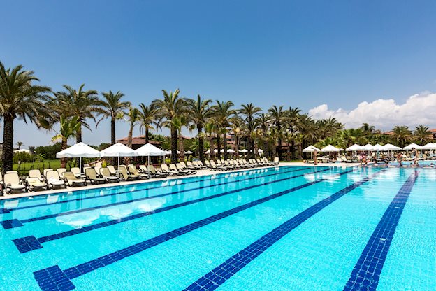 Zwembad van Club Calimera Serra Palace Hotel in Side, Turkije foto 3