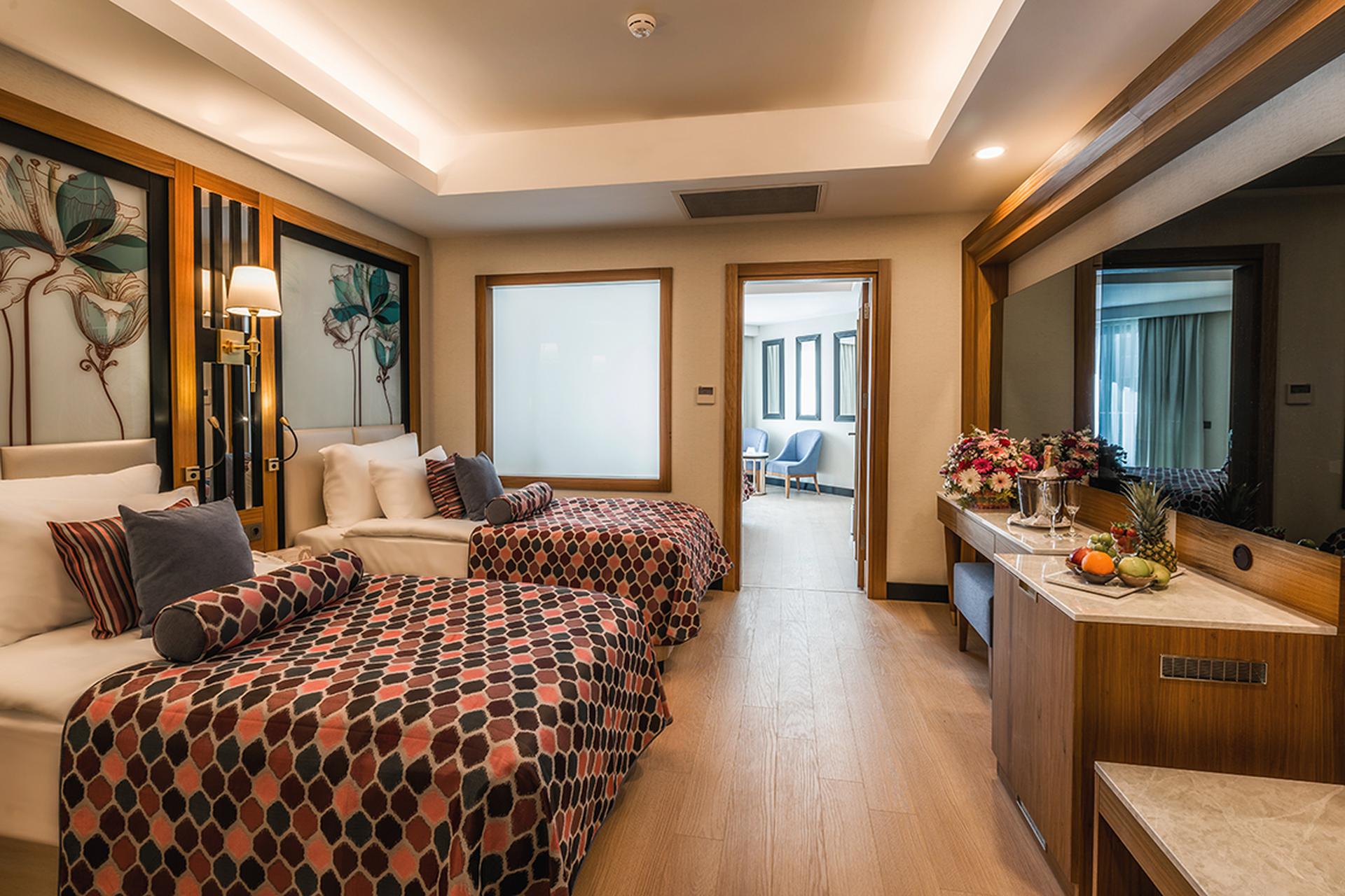 Hotelkamer in Adalya Elite Lara Hotel in Lara, Turkije foto 2