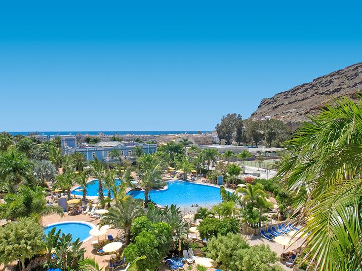 Buitenkant van Cordial Mogan Playa in Puerto de Mogán, Spanje foto 2