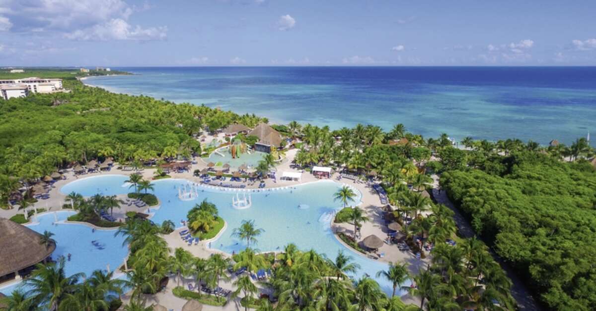 Buitenkant van Grand Palladium Kantenah Spa Resort Akumal, Mexico foto 1