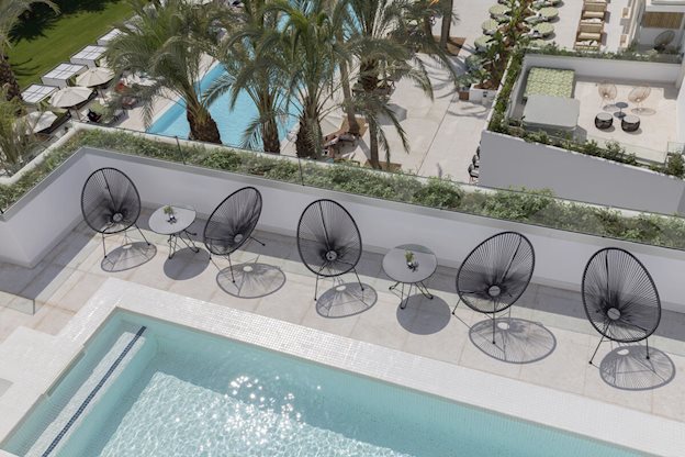 Zwembadzijde bij HM Ayron Park Hotel Playa de Palma, Spanje foto 3