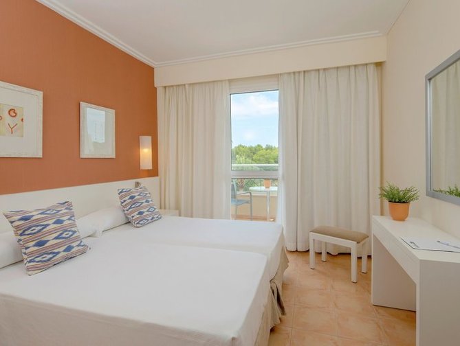 hm-mar-blau-mallorca-spanje