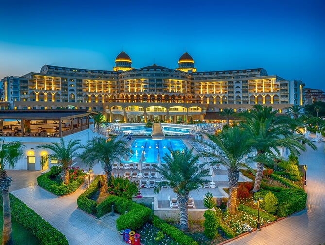 Buitenkant van Kirman Sidemarin Beach en Spa in Side, Turkije foto 1