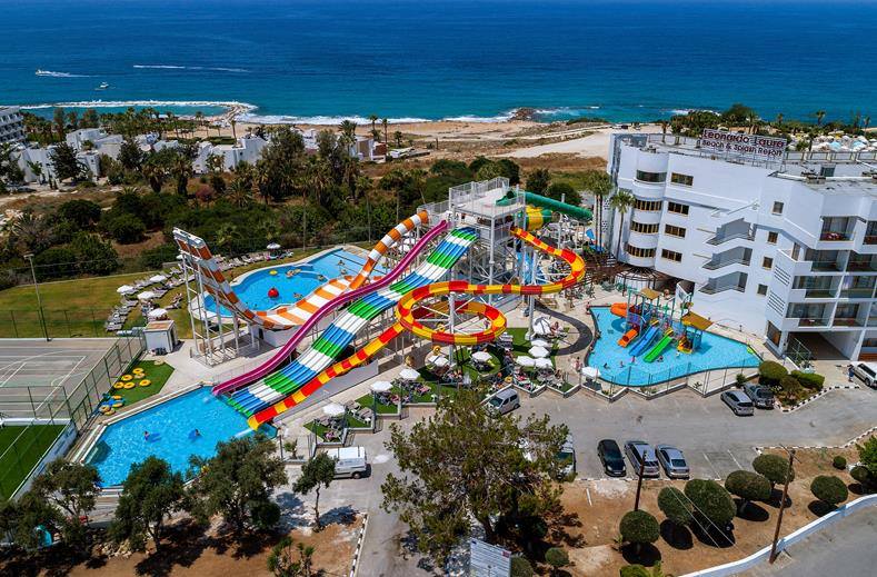 Leonardo Laura Beach & Splash Resort in Paphos, Cyprus foto 5