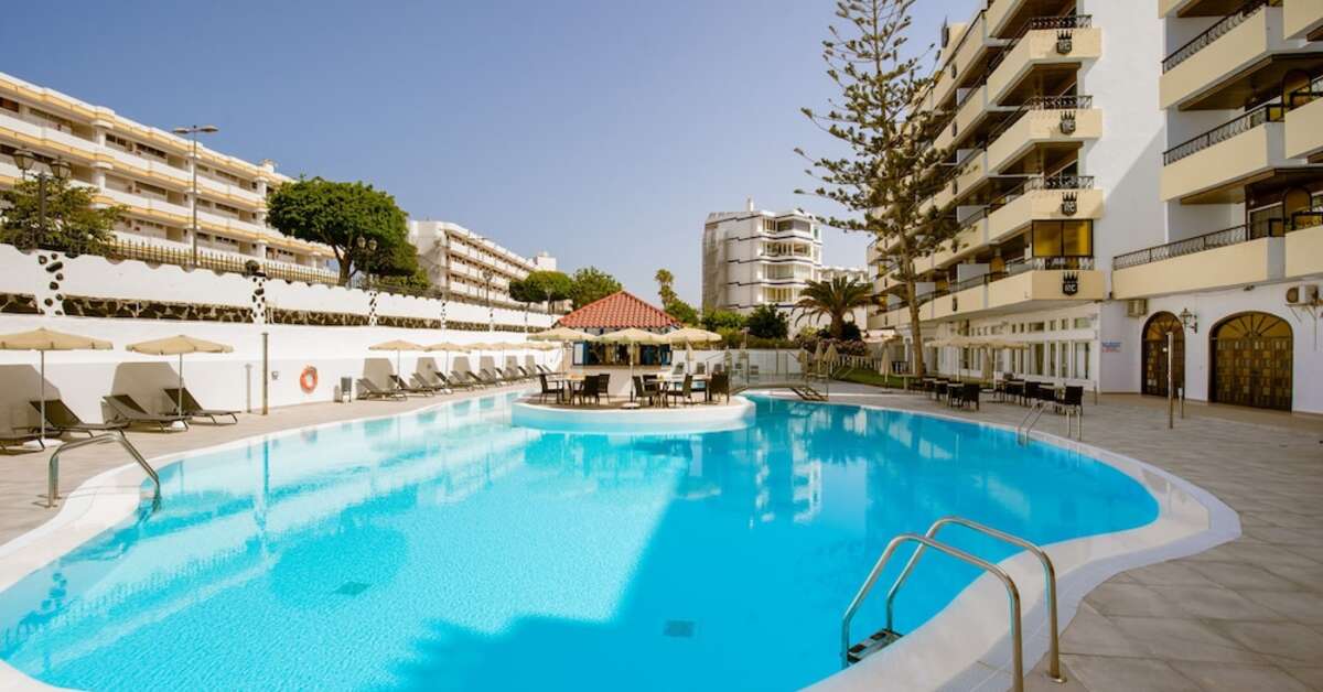 Zwembadzijde bij Rey Carlos Hotel Playa del Inglés, Spanje foto 2