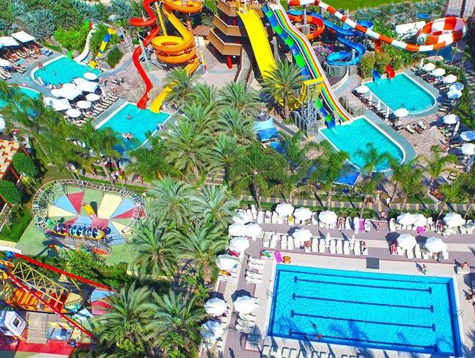 Zwembad van Royal Dragon Hotel in Side, Turkije foto 2