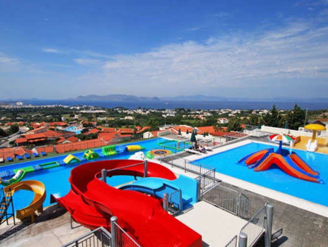 Zwembad van Aegean View Aqua Resort in Psalidi, Griekenland foto 1