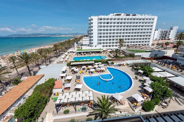 Buitenzijde van het strand bij het Allsun Kontiki Playa Hotel Playa de Palma, Spanje foto 1