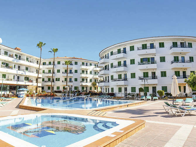 Zwembad van Appartementen Las Faluas Hotel in Playa del Inglés, Spanje foto 1