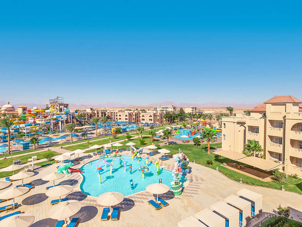 Zwembad van Aqua Blu Resort in Hurghada, Egypte foto 1