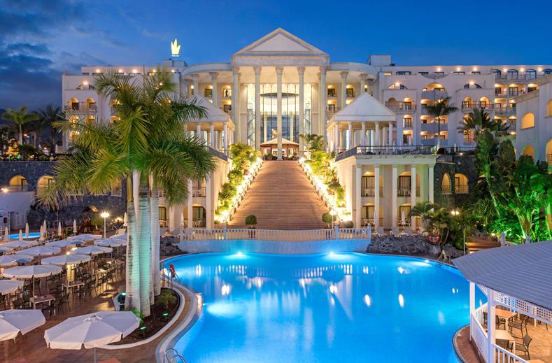 Zwembad van Bahia Princess Hotel in Costa Adeje, Spanje foto 7