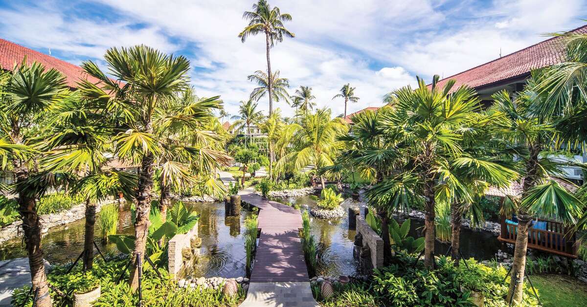 Buitenkant van Bali Dynasty Resort Kuta, Indonesie foto 2