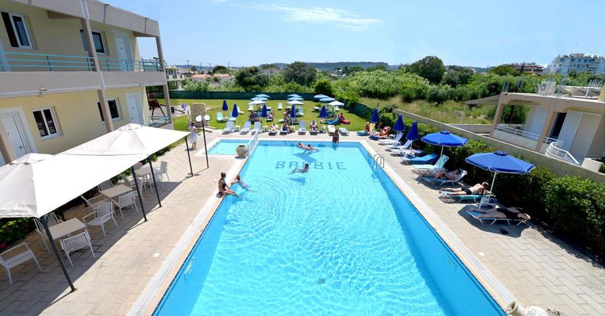 Zwembad van Barbie Appartementen Hotel Trianda, Griekenland foto 2