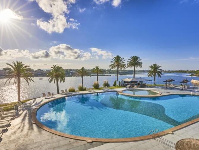 BelleVue Club | Reviews!