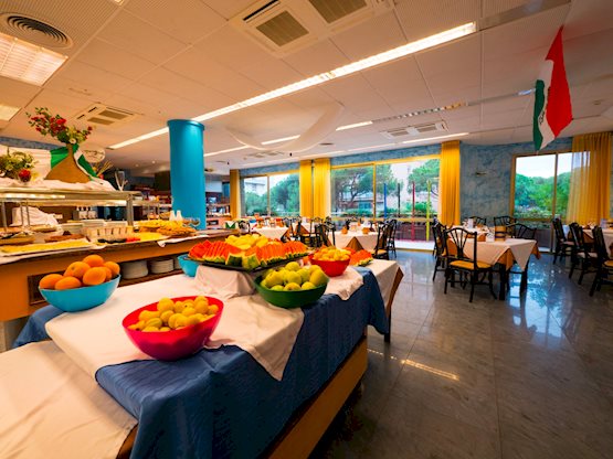 Restaurant in het Blaumar Blanes Hotel Blanes, Spanje foto 3