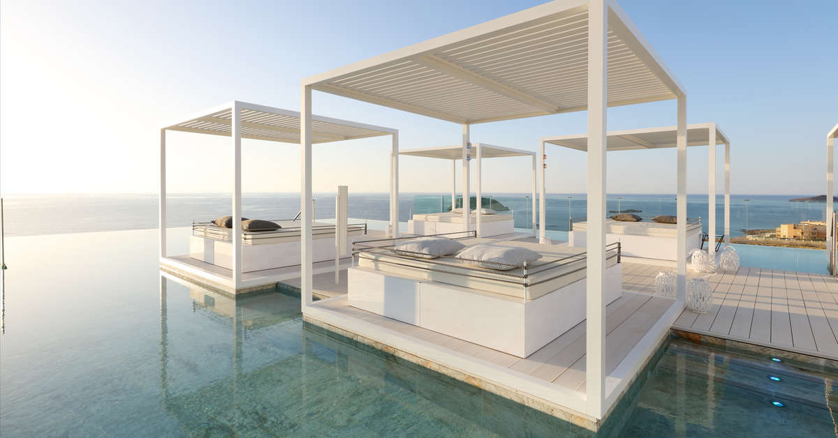 Zwembadzijde bij Bless Ibiza Hotel Es Canar, Spanje foto 2