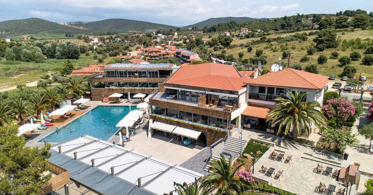 Buitenkant van Blue Dolphin Hotel Metamorfosi, Griekenland foto 2