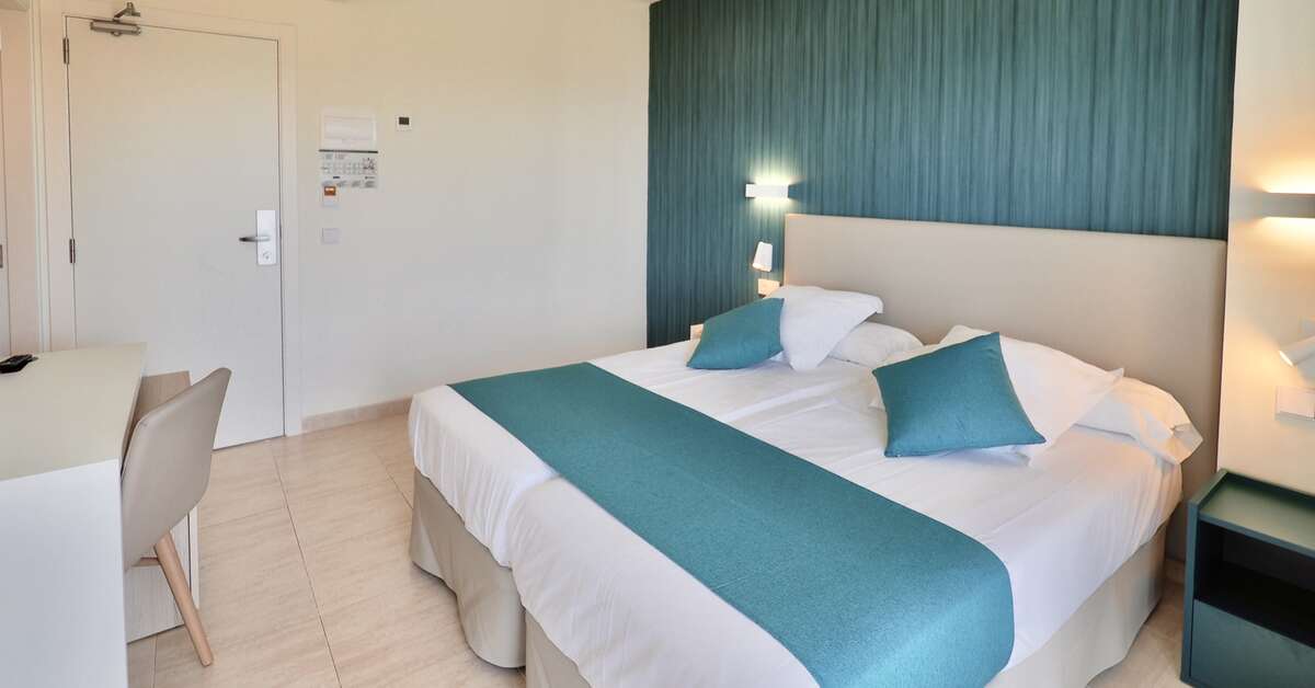 Hotelkamer in BQ Belvedere Hotel Cala Mayor, Spanje foto 3