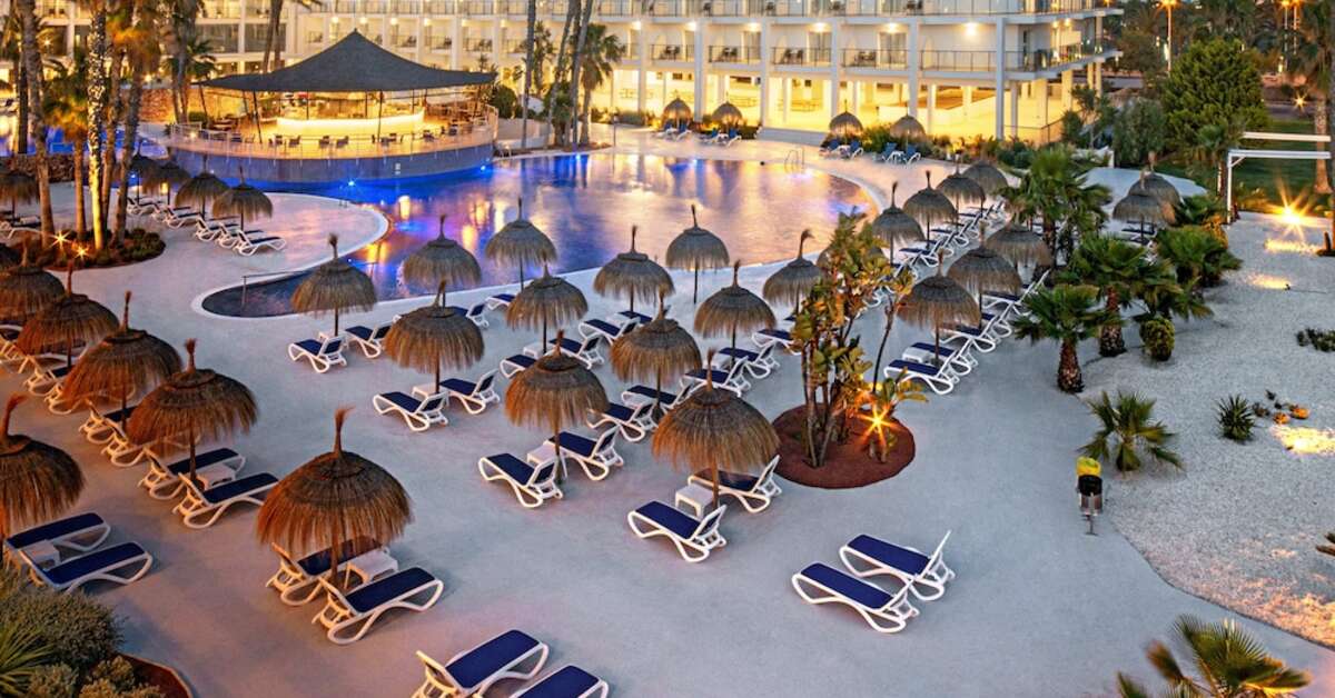 Zwembadzijde bij Cabogata Garden Spa & Hotel El Toyo, Spanje foto 2