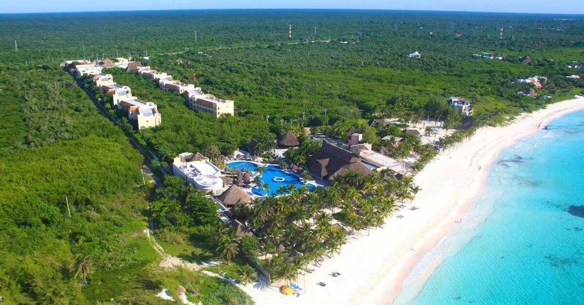Buitenkant van Catalonia Royal Tulum Hotel Puerto Aventuras, Mexico foto 1