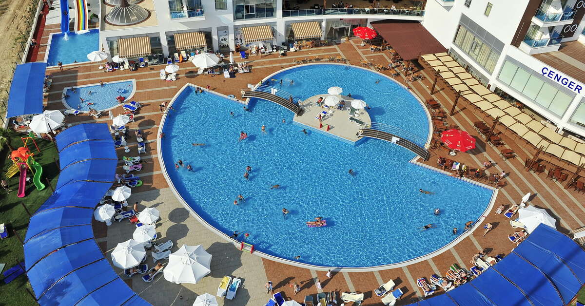 Zwembad van Cenger Beach Resort Spa Hotel Çenger, Turkije foto 1
