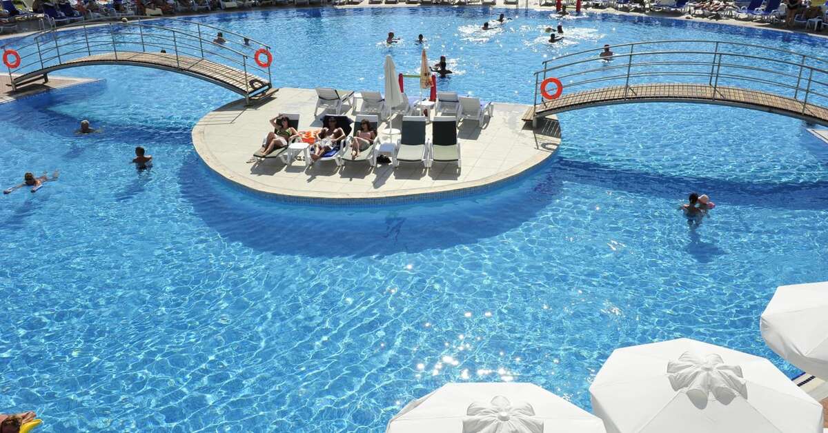 Zwembad van Cenger Beach Resort Spa Hotel Çenger, Turkije foto 2