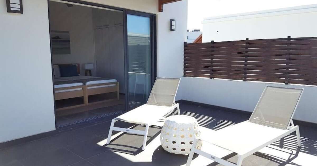 Terras bij het Choisy Les Bains Hotel Trou aux Biches, Mauritius foto 2