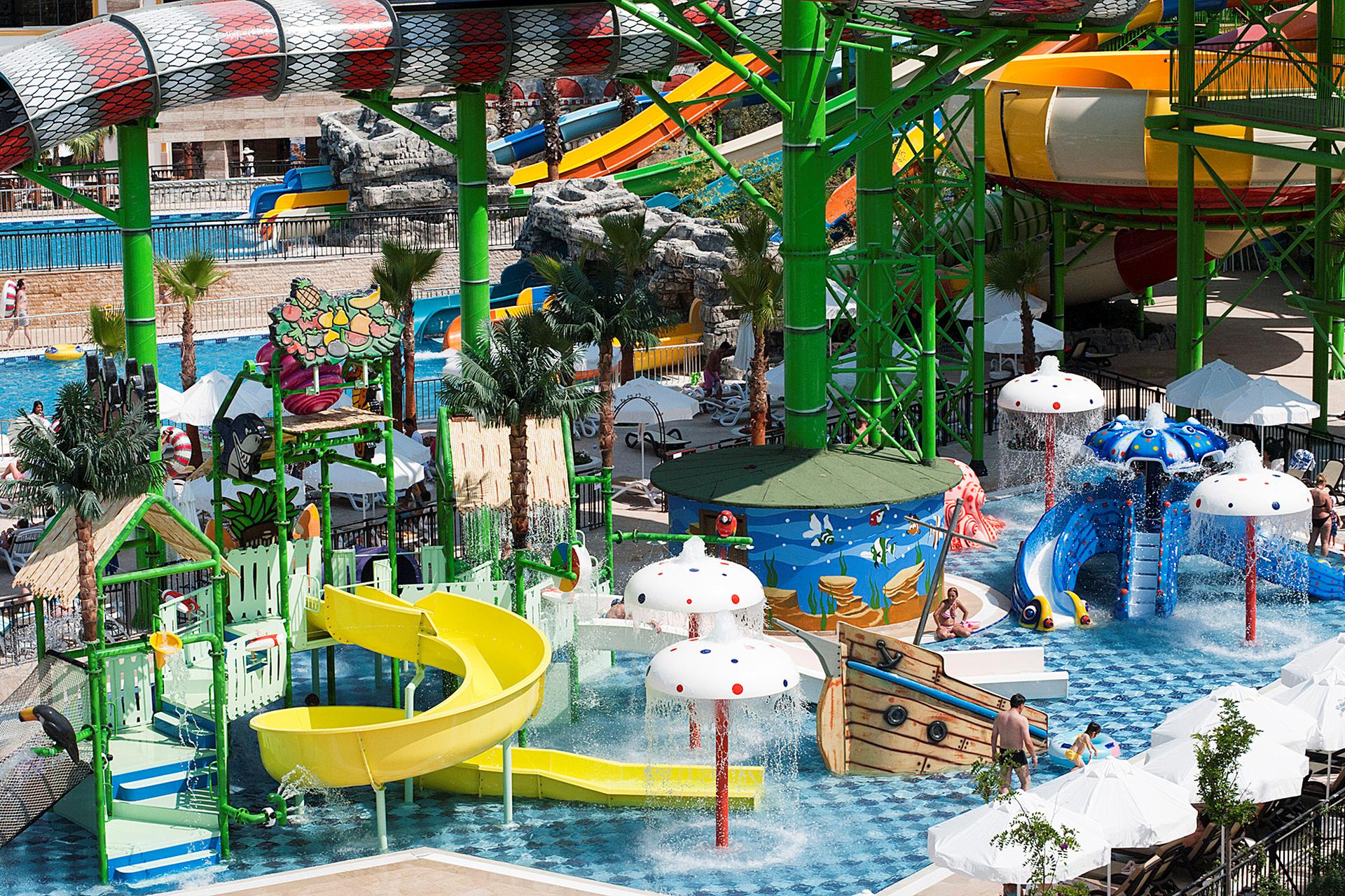 Crystal Sunset Luxury Resort in Kumkoy, Turkije foto 4