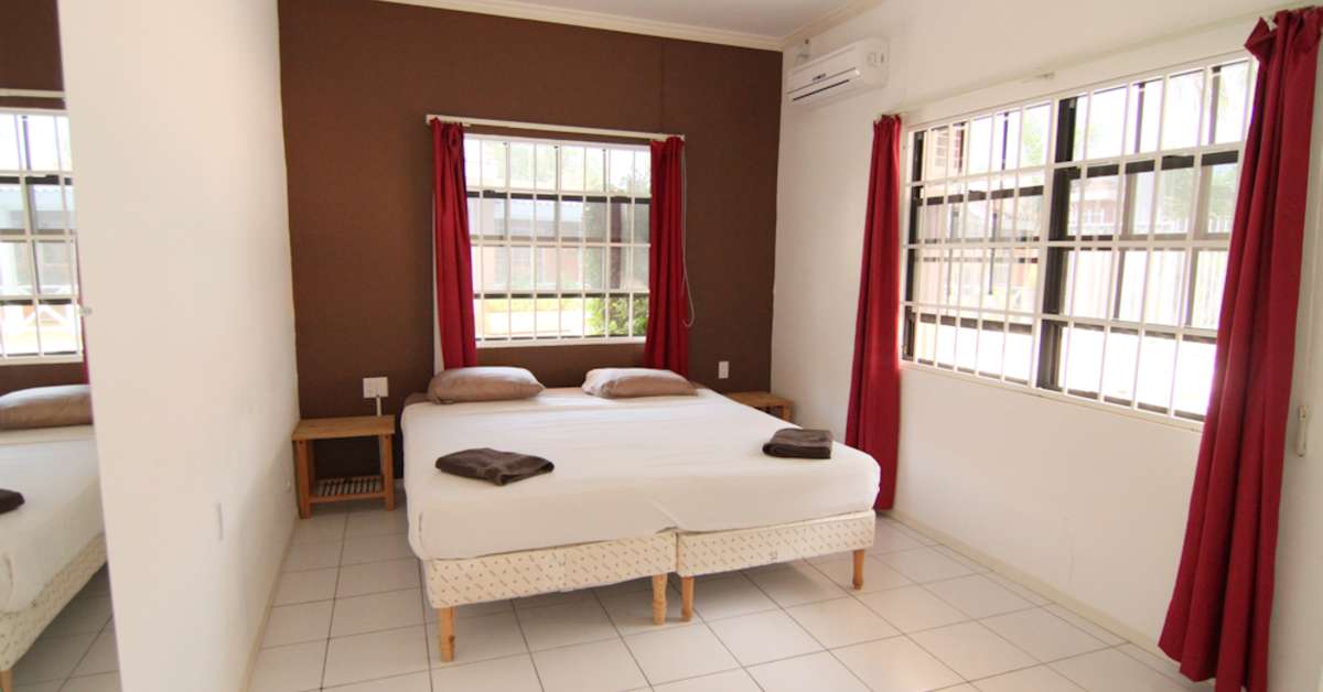 Hotelkamer in Curinjo Resort Mambo Beach, Nederlandse Antillen foto 3