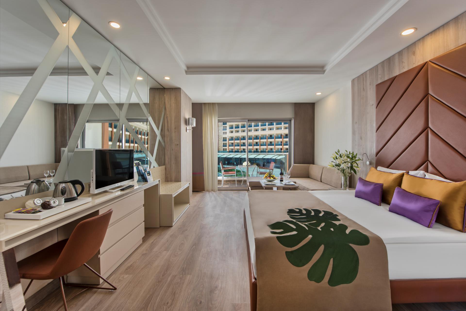 Hotelkamer in Delphin Be Grand Resort in Lara, Turkije foto 3