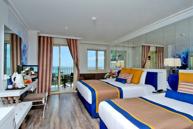 Delphin Diva Hotel in Lara, Turkije foto 6