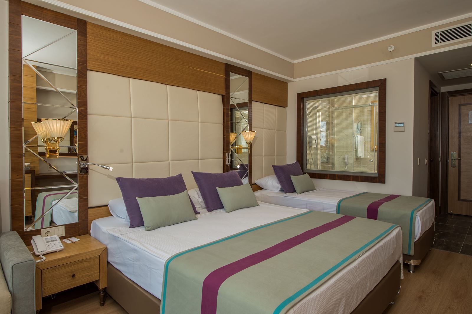 Hotelkamer in Dream World Aqua Hotel in Kumkoy, Turkije foto 2