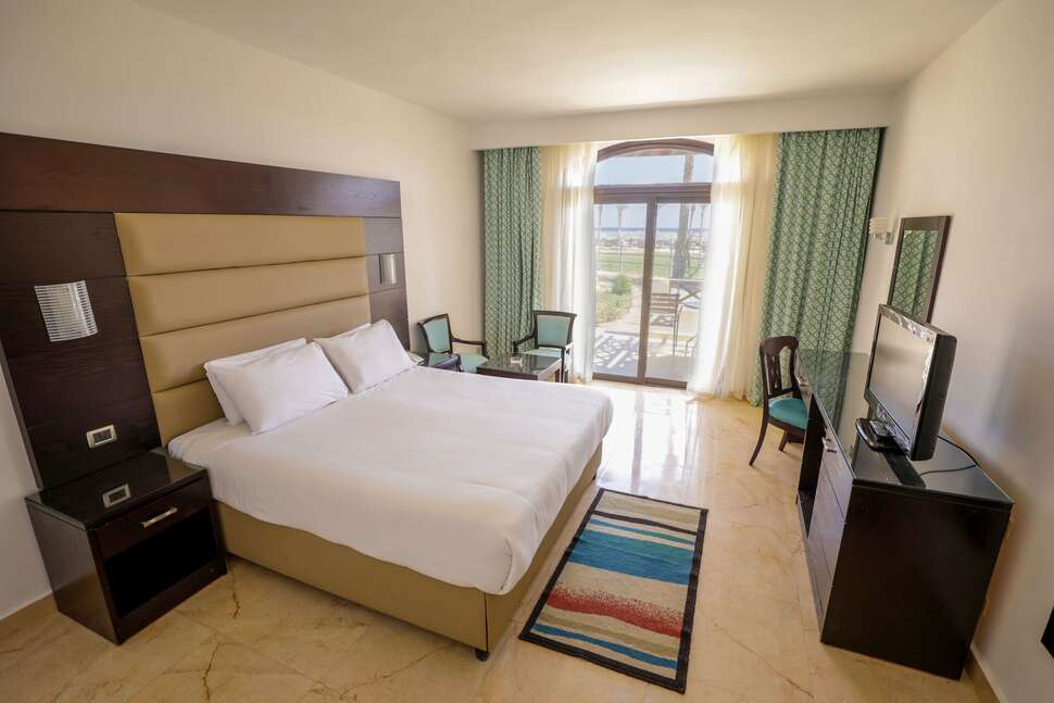 Hotelkamer in Elphistone Resort in Marsa Alam, Egypte foto 3