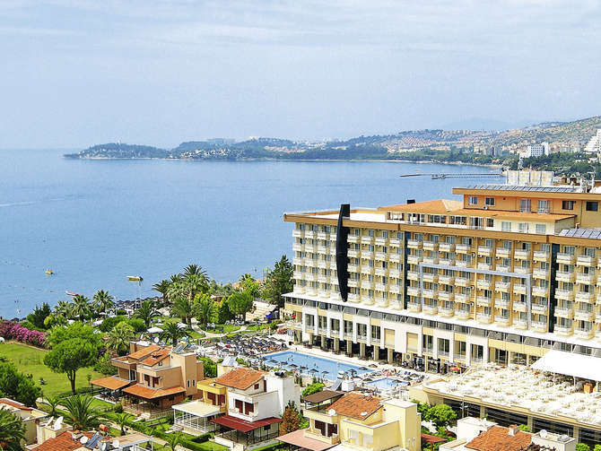 Buitenkant van Ephesia Hotel in Kusadasi, Turkije  foto 1
