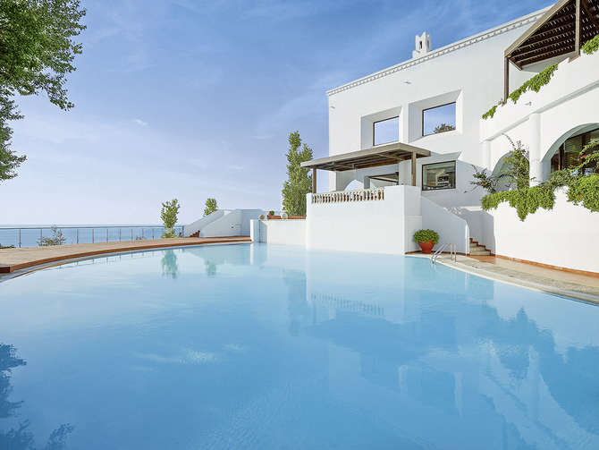 Zwembad van Esperos Village Blue & Spa Hotel in Faliraki, Griekenland foto 3