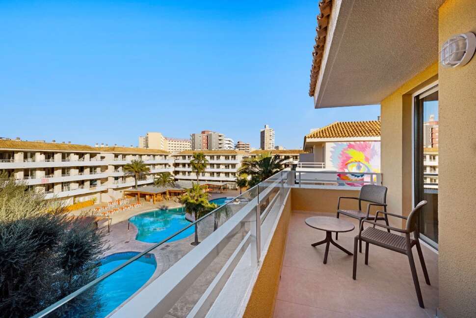 Ligging & omgeving van het Fergus Club Mallorca Waterpark Hotel in Magaluf, Spanje foto 2