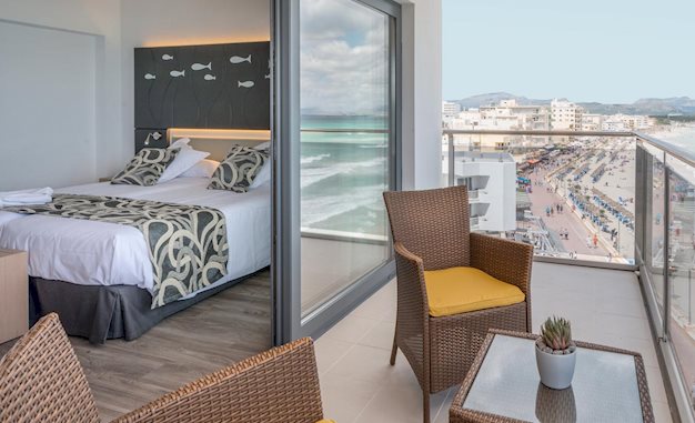 Hotelkamer in Gran Bahia Hotel in Can Picafort, Spanje foto 3