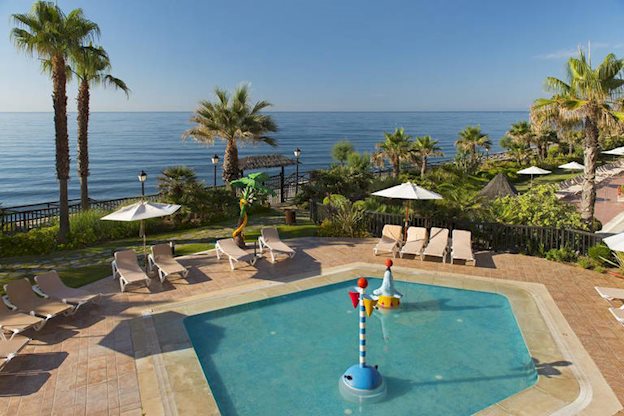 Zwembad van Gran Elba Spa Hotel in Estepona, Spanje foto 3
