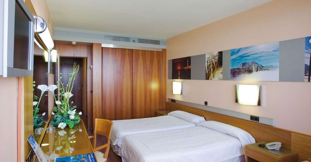 Hotelkamer in Gran Bali Hotel Benidorm, Spanje foto 3