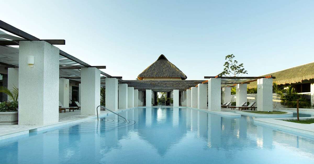 Zwembad van Grand Palladium White Sand Resort Akumal, Mexico foto 2