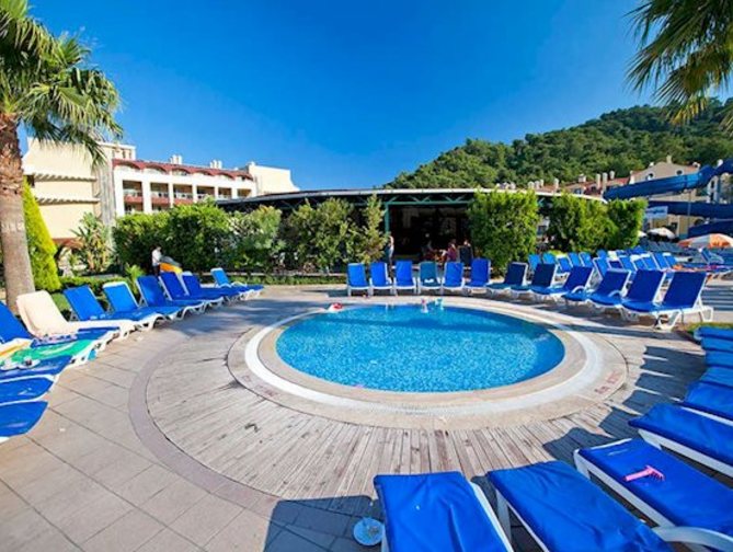 Zwembad van Green Nature Resort & Spa in Marmaris, Turkije foto 4