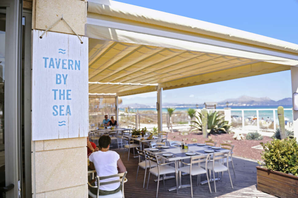 Restaurant in het Grupotel Alcudia Pins Hotel Playa de Muro, Spanje foto 1