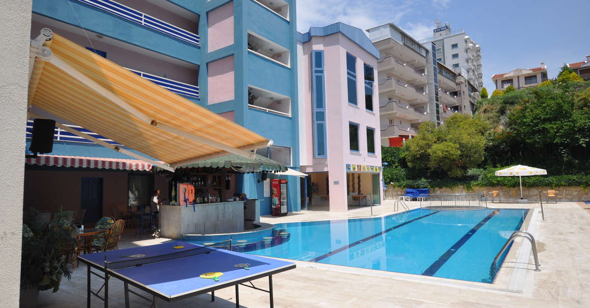 Zwembad van Happy Apart Hotel Kusadasi, Turkije foto 1