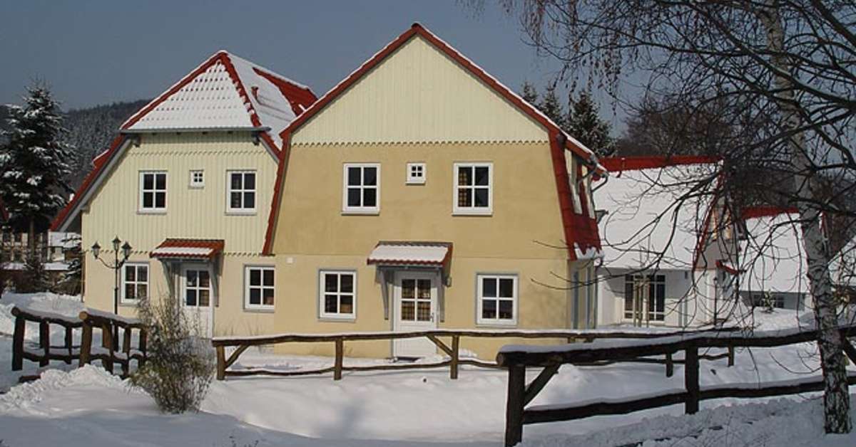 Buitenkant van Hasseroder Vakantiepark Hotel Wernigerode, Duitsland foto 2