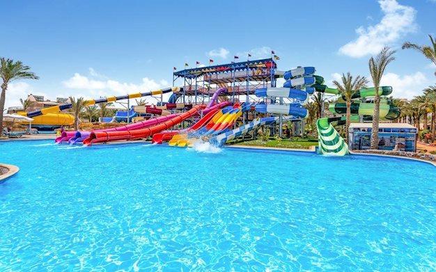 Zwembad van Hawaii Riviera Aqua Park Resort in Hurghada, Egypte foto 1